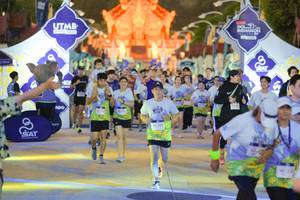 BIB: 188
                            <button type="button" onclick="openModal(22466805)" class="btn btn-primary btn-sm float-right btn-popup" data-toggle="modal" data-target=".modal-high-quality">
                        <i class="fas fa-shopping-cart"></i> Add to Cart
                    </button>
                                            <button type="button" onclick="isThisMe(22466805, true)" class="btn btn-success btn-sm float-right btn-popup btn-isme hidden" data-toggle="tooltip" data-placement="bottom" title="นี่คือรูปของคุณใช่ไหม คลิกที่นี่เพื่อเอาเข้าอัลบั้ม">
                        <i class="fas fa-plus"></i> Add to album
                    </button>
                    <button type="button" onclick="isThisMe(22466805, false)" class="btn btn-warning btn-sm float-right btn-popup btn-isnotme hidden">
                        <i class="fas fa-ban"></i> Remove from album
                    </button>